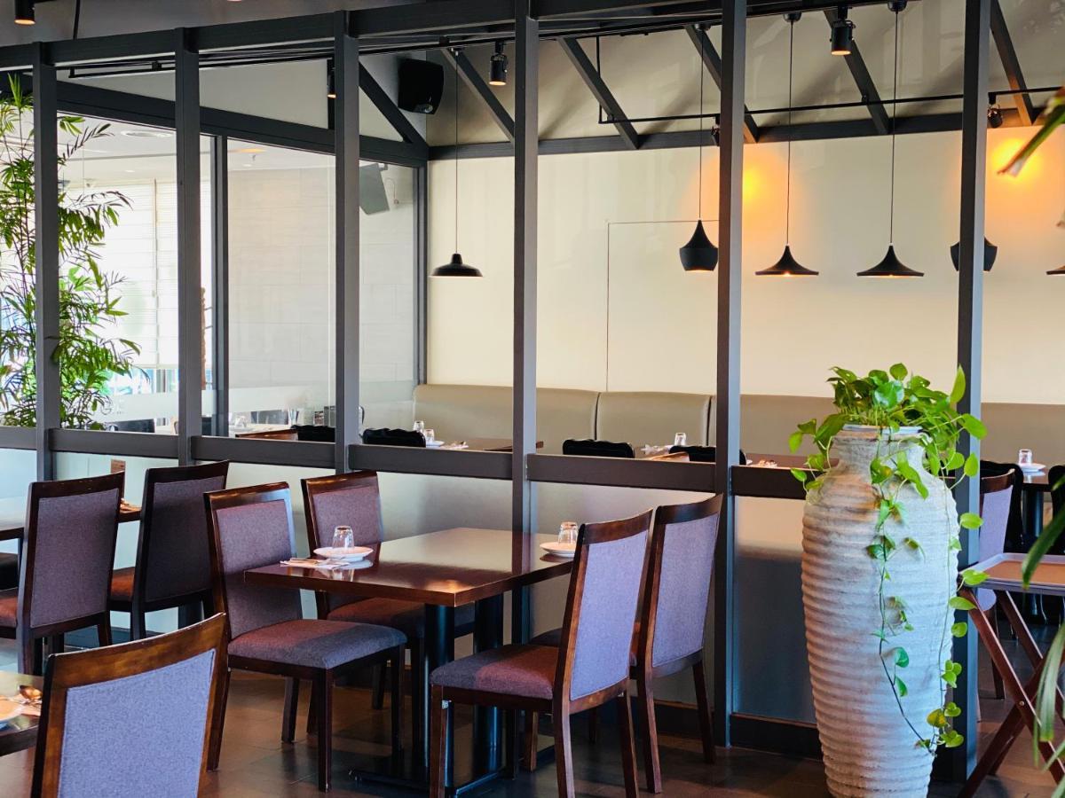 Hotel Avenue Changwon Extérieur photo
